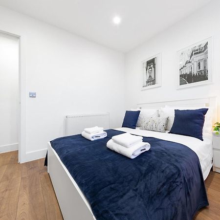 Central London Two Bedroom Serviced Apartment - Nine Elms Luxury Stay - Vauxhall & Westminster Eksteriør billede