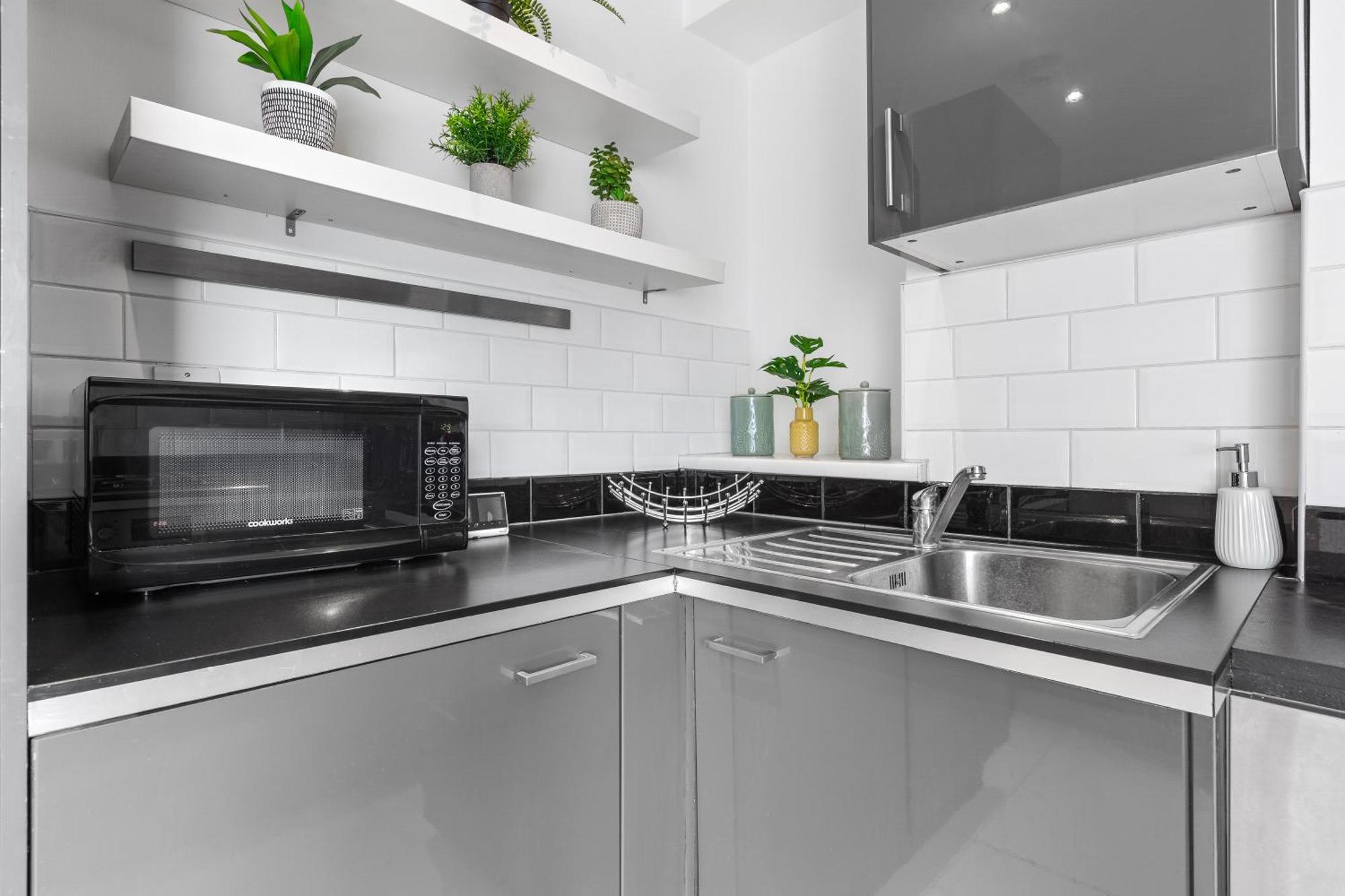 Central London Two Bedroom Serviced Apartment - Nine Elms Luxury Stay - Vauxhall & Westminster Eksteriør billede