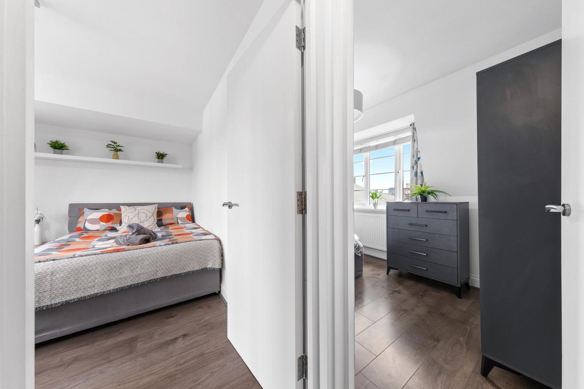 Central London Two Bedroom Serviced Apartment - Nine Elms Luxury Stay - Vauxhall & Westminster Eksteriør billede