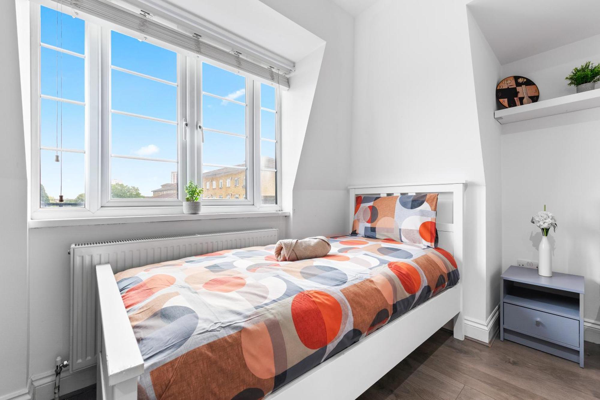 Central London Two Bedroom Serviced Apartment - Nine Elms Luxury Stay - Vauxhall & Westminster Eksteriør billede