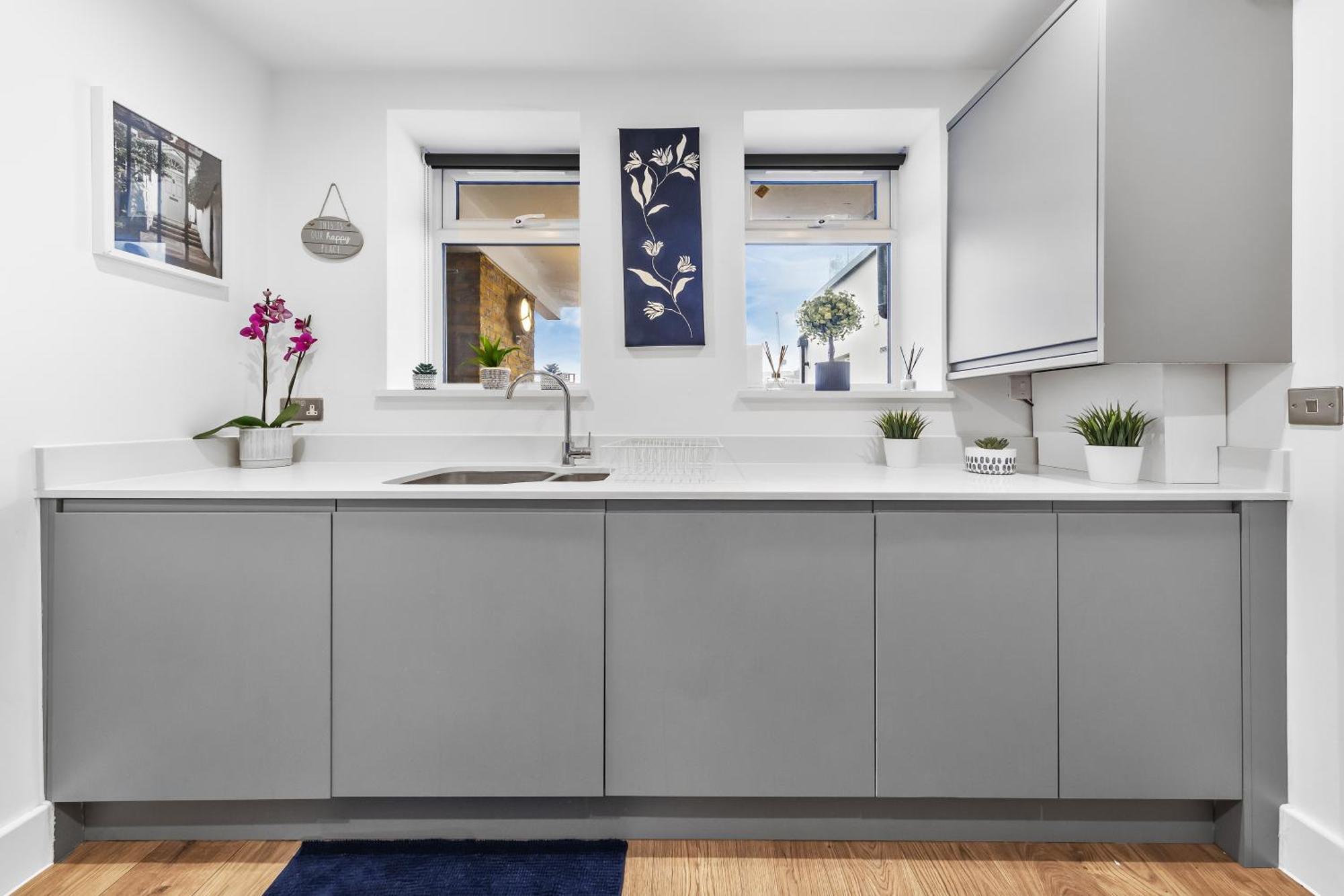 Central London Two Bedroom Serviced Apartment - Nine Elms Luxury Stay - Vauxhall & Westminster Eksteriør billede