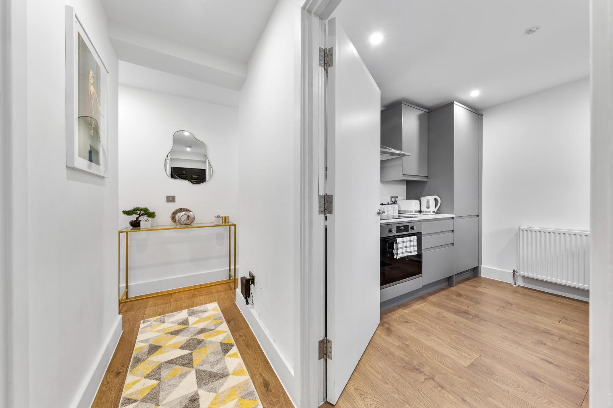 Central London Two Bedroom Serviced Apartment - Nine Elms Luxury Stay - Vauxhall & Westminster Eksteriør billede