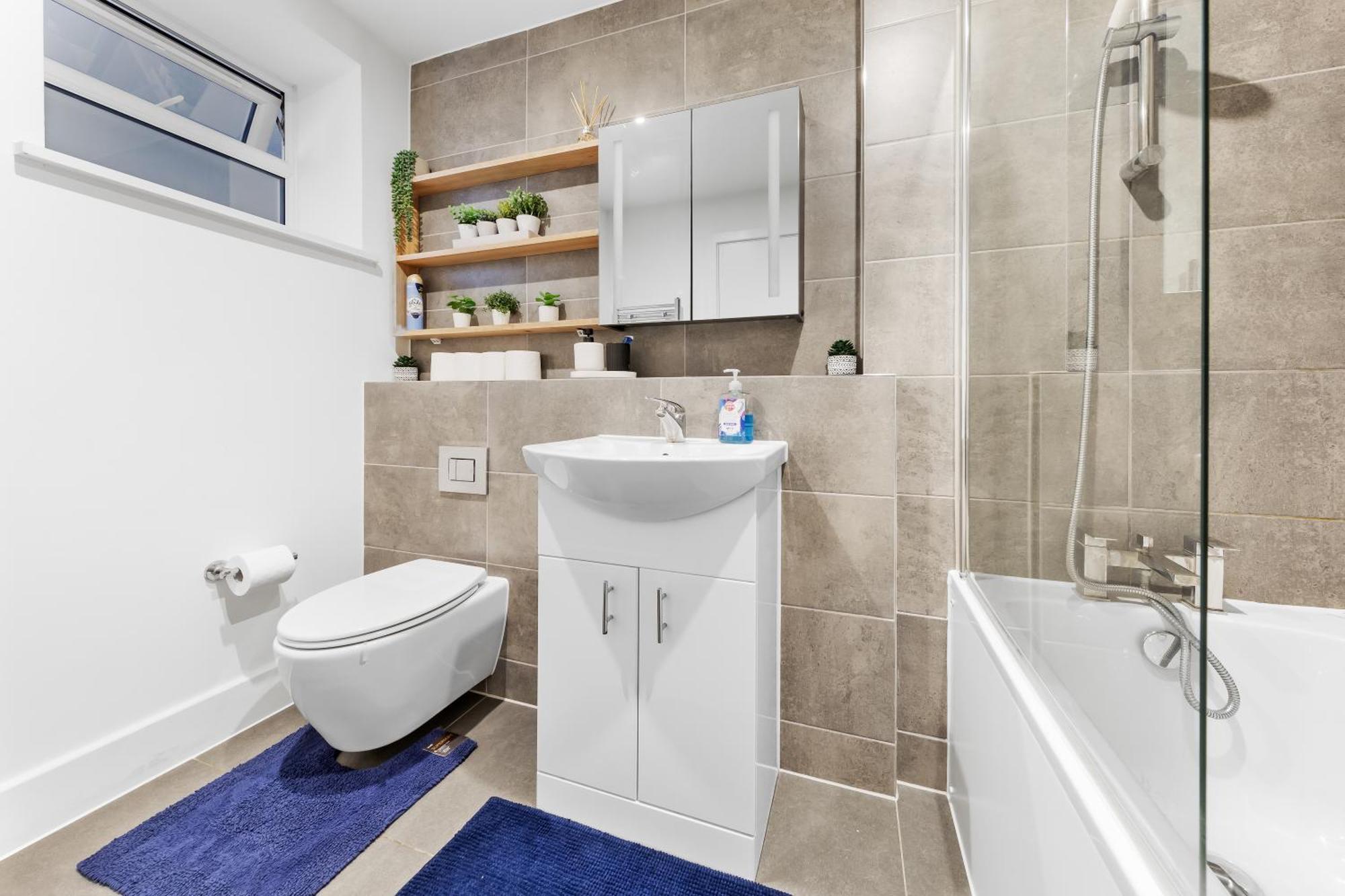 Central London Two Bedroom Serviced Apartment - Nine Elms Luxury Stay - Vauxhall & Westminster Eksteriør billede